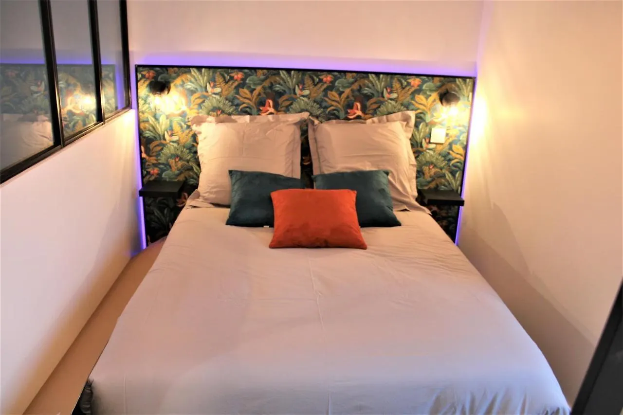 Pontivy Centre, Studio Confort Apartment