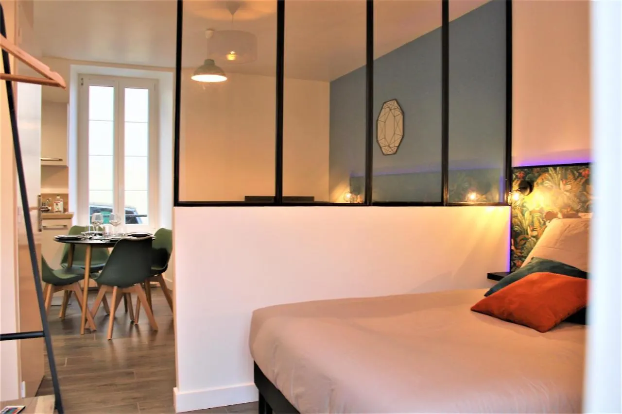 Pontivy Centre, Studio Confort Apartment