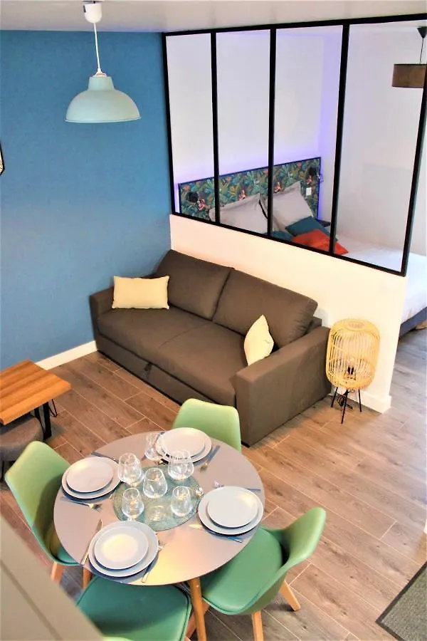 Pontivy Centre, Studio Confort Apartment 0*,